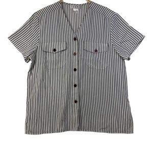 ERENA Button down top